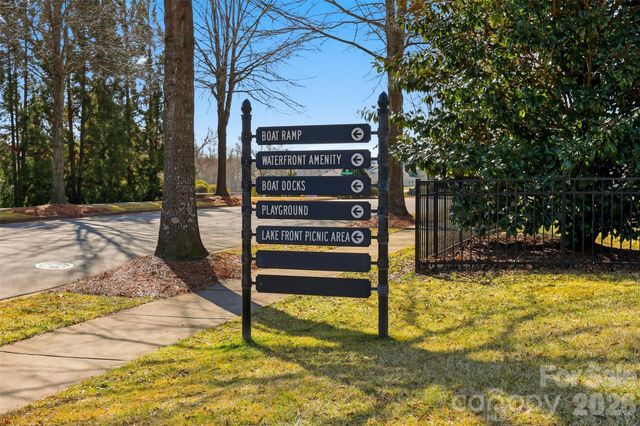 4915 Trigney Court, Charlotte, NC 28214