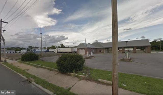 415 2ND ST S, Millville, NJ 08332