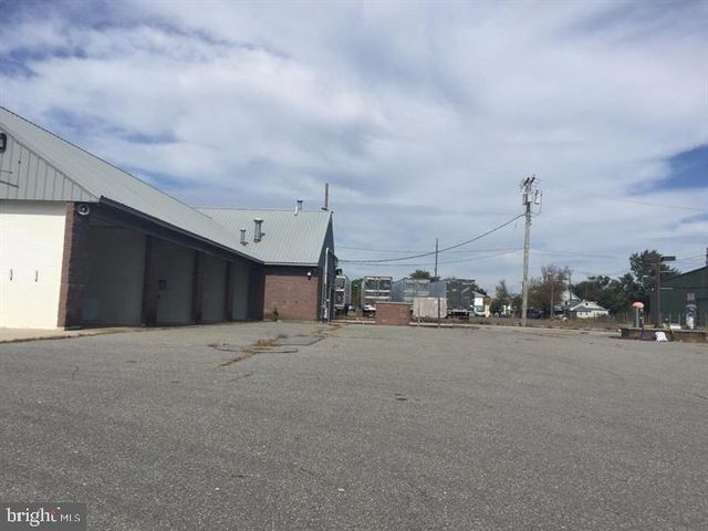 415 2ND ST S, Millville, NJ 08332