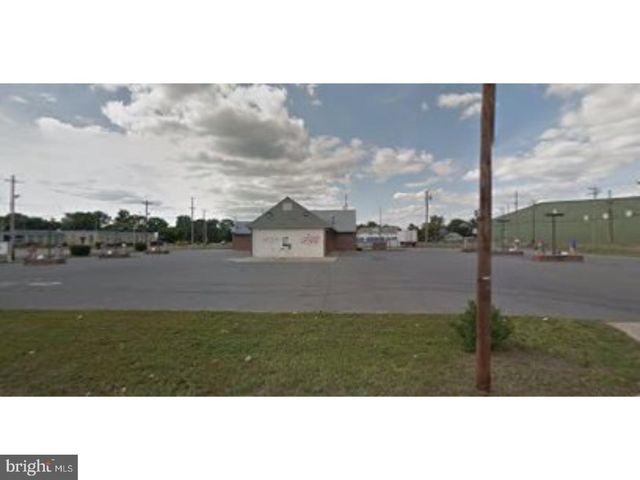 415 2ND ST S, Millville, NJ 08332