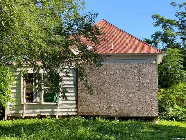 127 Fredonia St, San Antonio, TX 78203