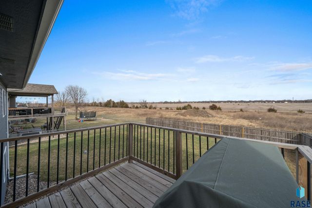 3920 S Stanford Ave Avenue, Sioux Falls, SD 57106