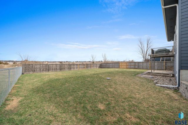 3920 S Stanford Ave Avenue, Sioux Falls, SD 57106