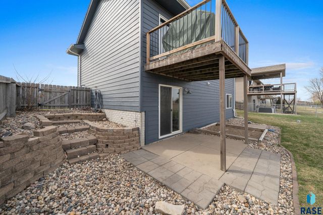 3920 S Stanford Ave Avenue, Sioux Falls, SD 57106