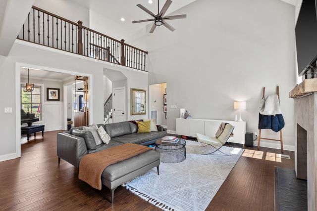 3046 Wedgewood Dr, Greenbrier, TN 37073