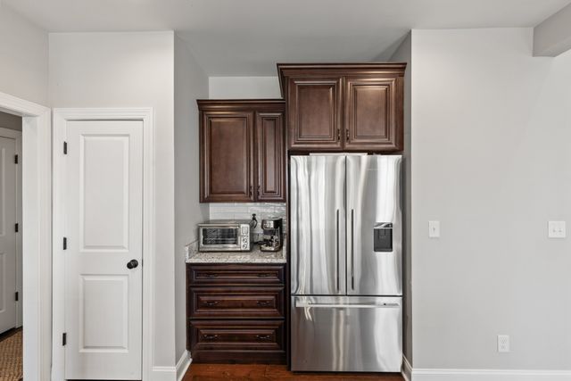 3046 Wedgewood Dr, Greenbrier, TN 37073