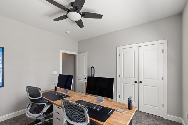 3046 Wedgewood Dr, Greenbrier, TN 37073