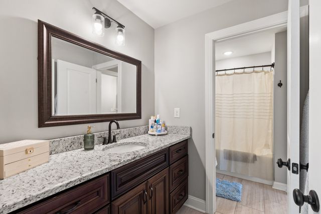 3046 Wedgewood Dr, Greenbrier, TN 37073
