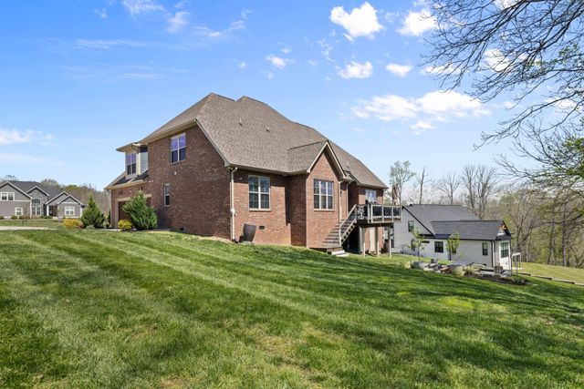 3046 Wedgewood Dr, Greenbrier, TN 37073