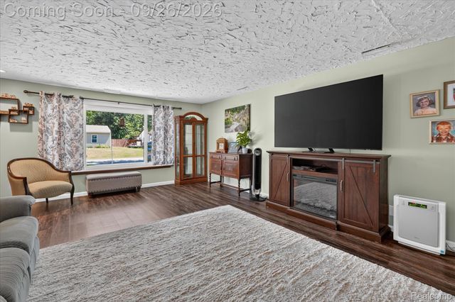 3728 Grafton Street, Orion Charter Township, MI 48359