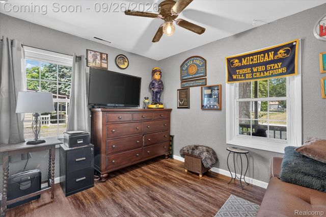 3728 Grafton Street, Orion Charter Township, MI 48359