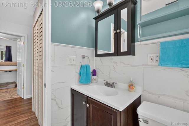 3728 Grafton Street, Orion Charter Township, MI 48359