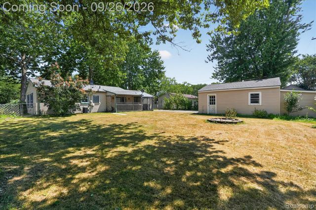 3728 Grafton Street, Orion Charter Township, MI 48359