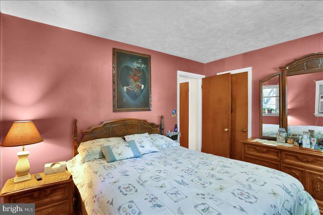 4308 5TH AVE, Temple, PA 19560