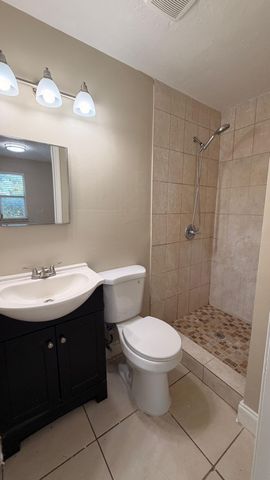 752 Martin Luther King Boulevard 1-5, Riviera Beach, FL 33404