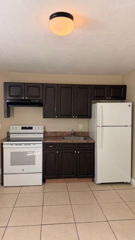 752 Martin Luther King Boulevard 1-5, Riviera Beach, FL 33404
