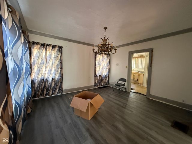 4160 Guilford Avenue, Indianapolis, IN 46205