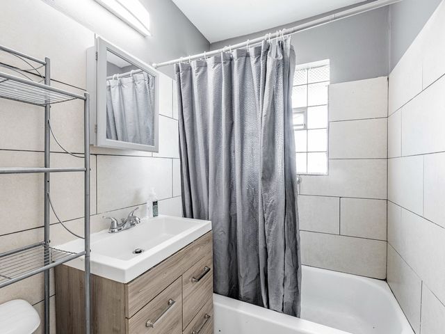 15316 Parkside Drive, Markham, IL 60428