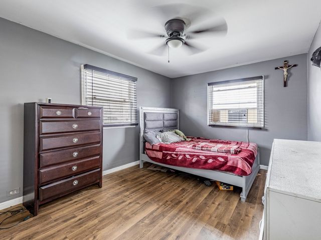 15316 Parkside Drive, Markham, IL 60428