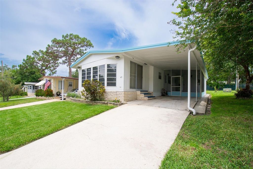 47 SUGAR BEAR DRIVE 9, Safety Harbor, FL 34695