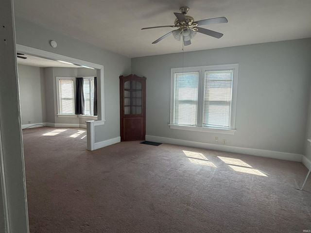 14 S Maine Street, Remington, IN 47977