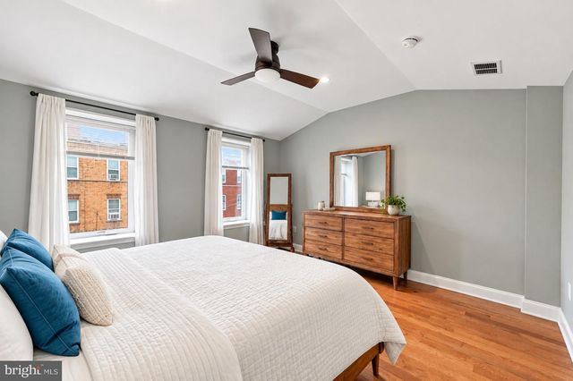 1008 CHRISTIAN ST, Philadelphia, PA 19147