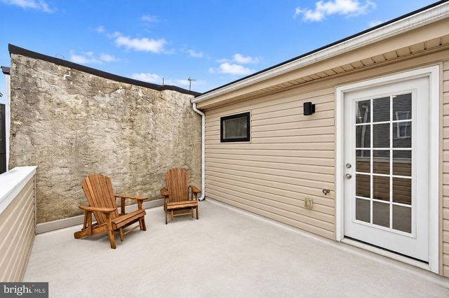 1008 CHRISTIAN ST, Philadelphia, PA 19147