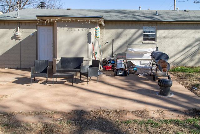 1120 BISHOP ROAD, Burkburnett, TX 76354