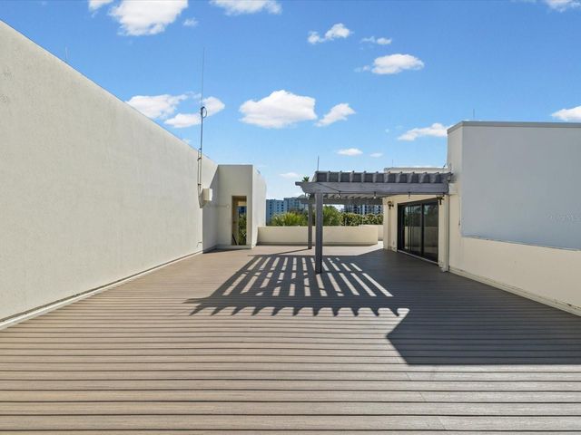 50 COE ROAD 126, Belleair, FL 33756