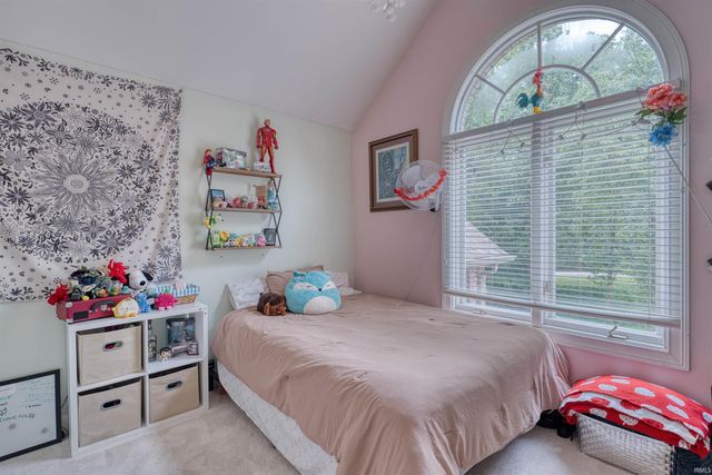 1000 Hunter Boulevard, Boonville, IN 47601