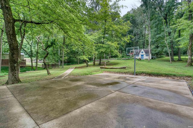 1000 Hunter Boulevard, Boonville, IN 47601