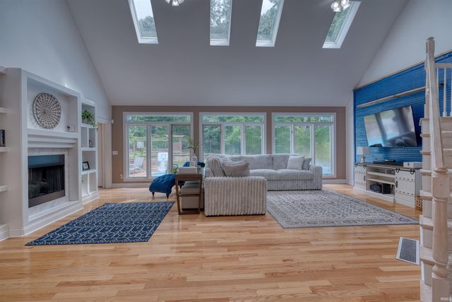 1000 Hunter Boulevard, Boonville, IN 47601