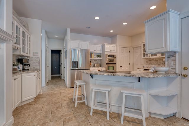 1000 Hunter Boulevard, Boonville, IN 47601