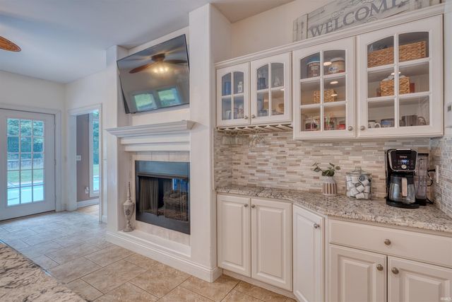 1000 Hunter Boulevard, Boonville, IN 47601