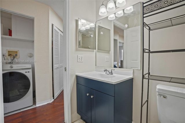 8964 NW 53rd Ct, Sunrise, FL 33351