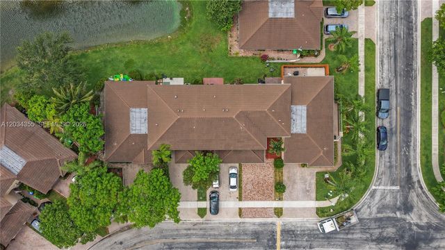 8964 NW 53rd Ct, Sunrise, FL 33351