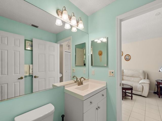 612 NW San Remo Circle, Port St. Lucie, FL 34986