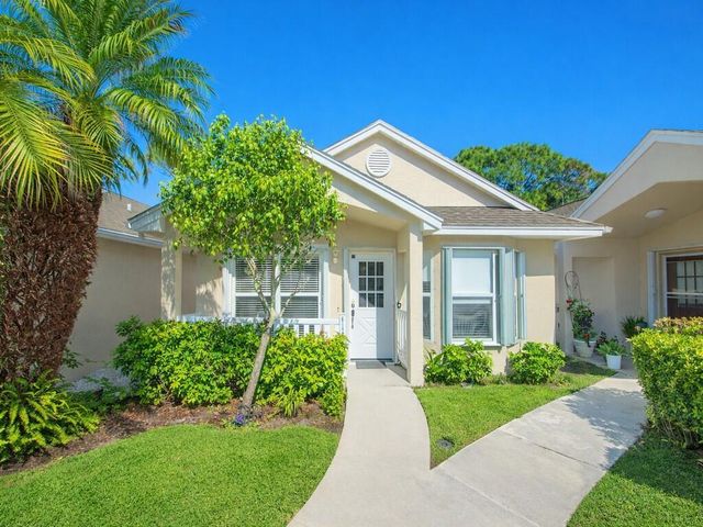 612 NW San Remo Circle, Port St. Lucie, FL 34986