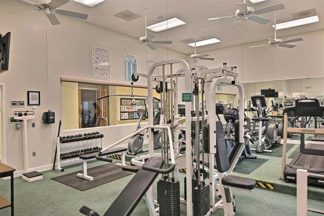 612 NW San Remo Circle, Port St. Lucie, FL 34986
