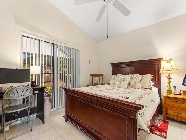 612 NW San Remo Circle, Port St. Lucie, FL 34986