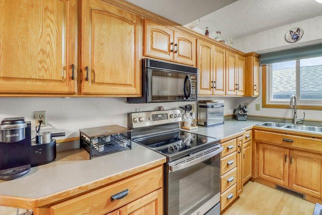 1417 11th Street W, West Fargo, ND 58078