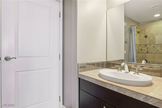 8255 Las Vegas Boulevard 1209, Las Vegas, NV 89123