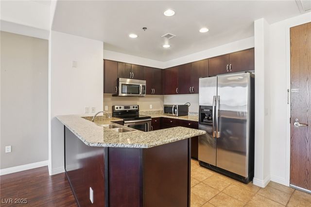 8255 Las Vegas Boulevard 1209, Las Vegas, NV 89123