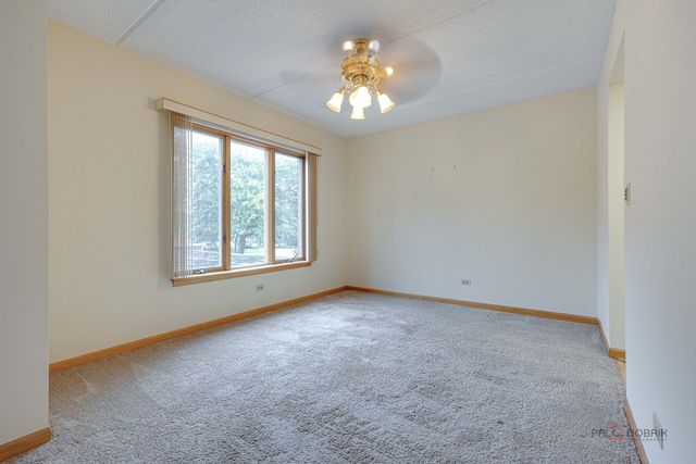 1470 Jefferson Street 204, Des Plaines, IL 60016