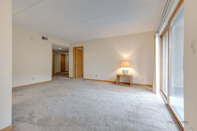 1470 Jefferson Street 204, Des Plaines, IL 60016