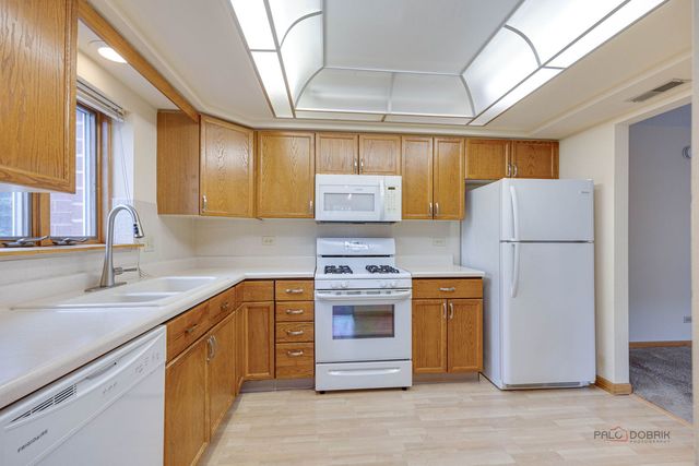 1470 Jefferson Street 204, Des Plaines, IL 60016