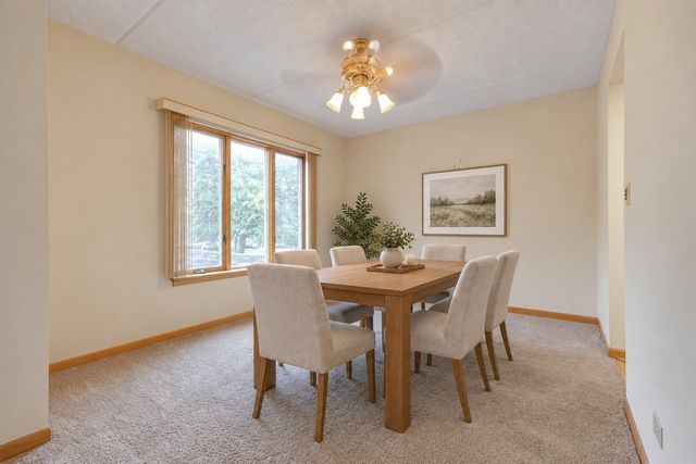 1470 Jefferson Street 204, Des Plaines, IL 60016