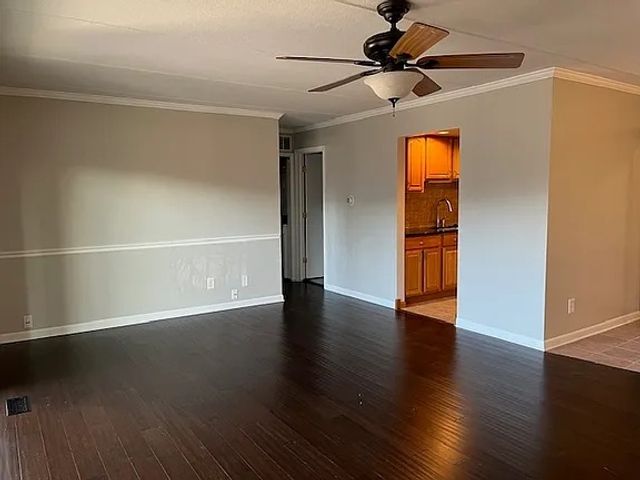 1125 Royal Saint George Drive 102, Naperville, IL 60563