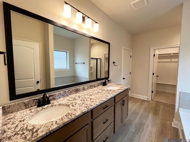 1540 Cavalry Ave, Zachary, LA 70791