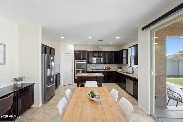 10855 S 175TH Drive, Goodyear, AZ 85338